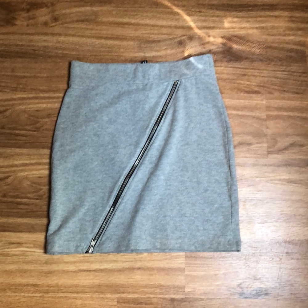 H&M Gray zip mini skirt